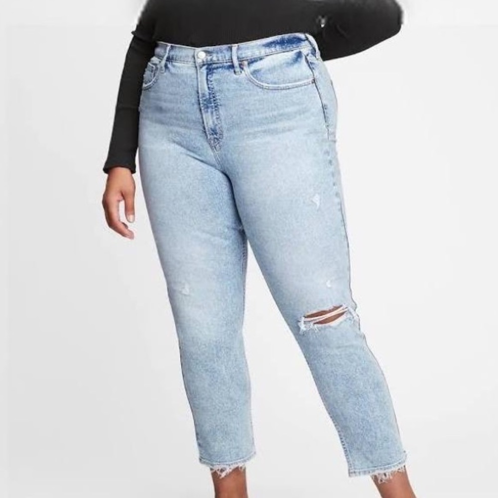 🎉 *3 for 25* GAP Cigarette Highrise Distressed Jean - Size 10 (30R)